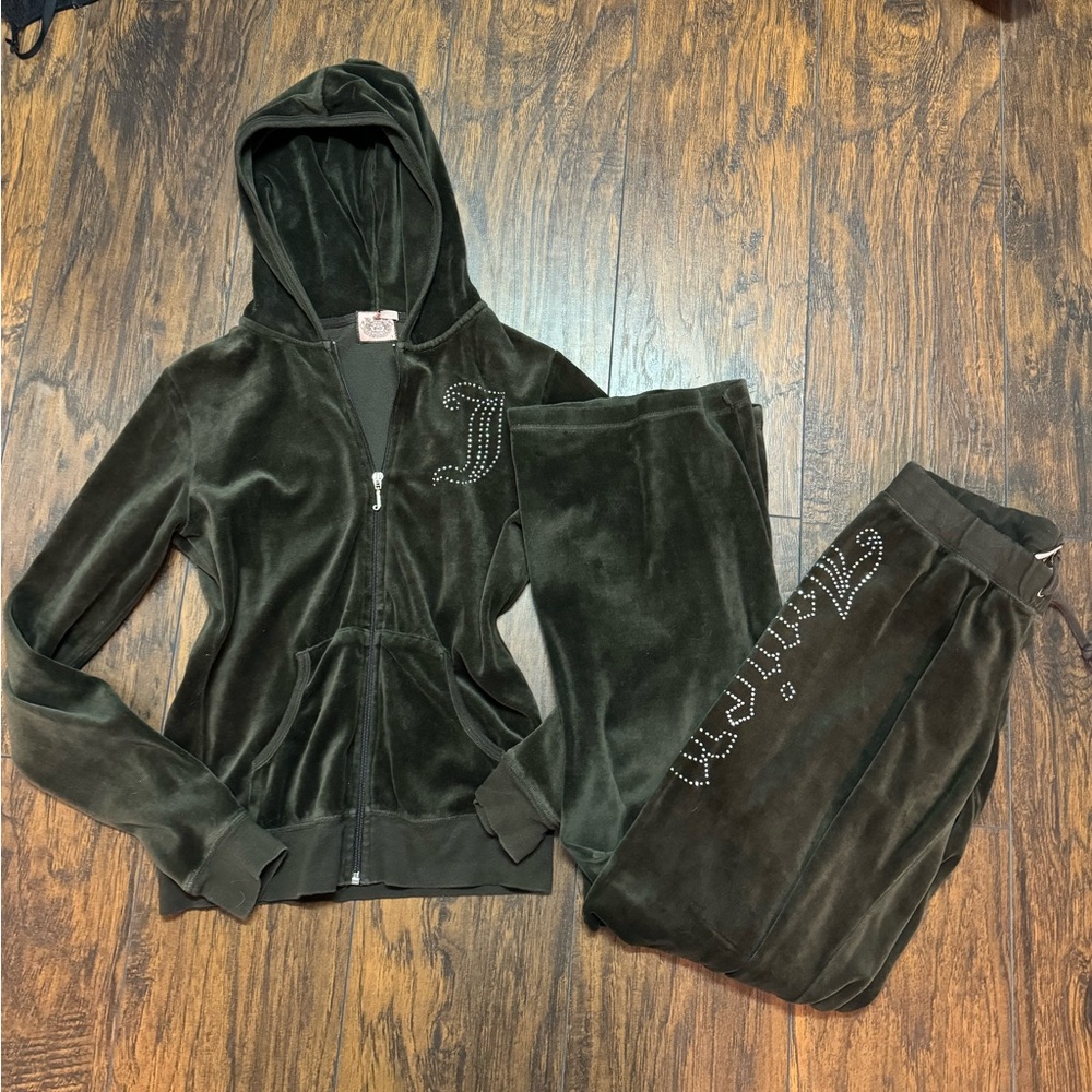 Sold Do Not Buy Rare Vintage Juicy Couture tracksuit